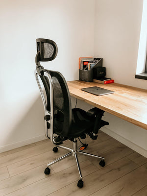 floating desk